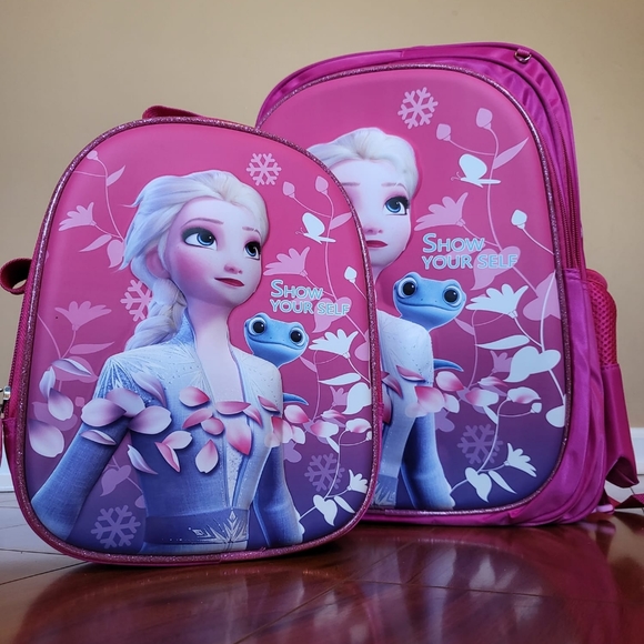 Backpack - Picture 2 of 6